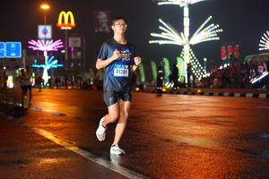 BIB: 41289
                            <button type="button" onclick="openModal(16152239)" class="btn btn-primary btn-sm float-right btn-popup" data-toggle="modal" data-target=".modal-high-quality">
                        <i class="fas fa-shopping-cart"></i> Add to Cart
                    </button>
                                            <button type="button" onclick="isThisMe(16152239, true)" class="btn btn-success btn-sm float-right btn-popup btn-isme hidden" data-toggle="tooltip" data-placement="bottom" title="นี่คือรูปของคุณใช่ไหม คลิกที่นี่เพื่อเอาเข้าอัลบั้ม">
                        <i class="fas fa-plus"></i> Add to album
                    </button>
                    <button type="button" onclick="isThisMe(16152239, false)" class="btn btn-warning btn-sm float-right btn-popup btn-isnotme hidden">
                        <i class="fas fa-ban"></i> Remove from album
                    </button>